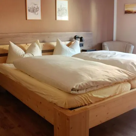 Landgasthof-porta * シュリッツ