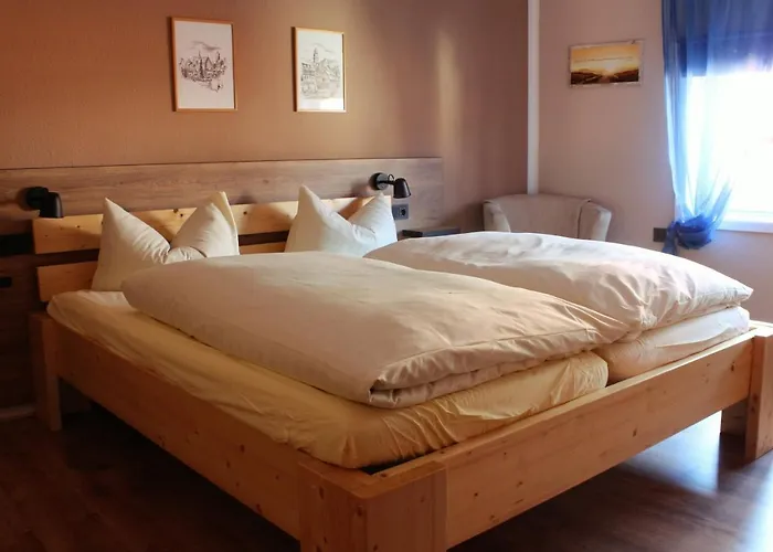 Landgasthof-porta Schlitz